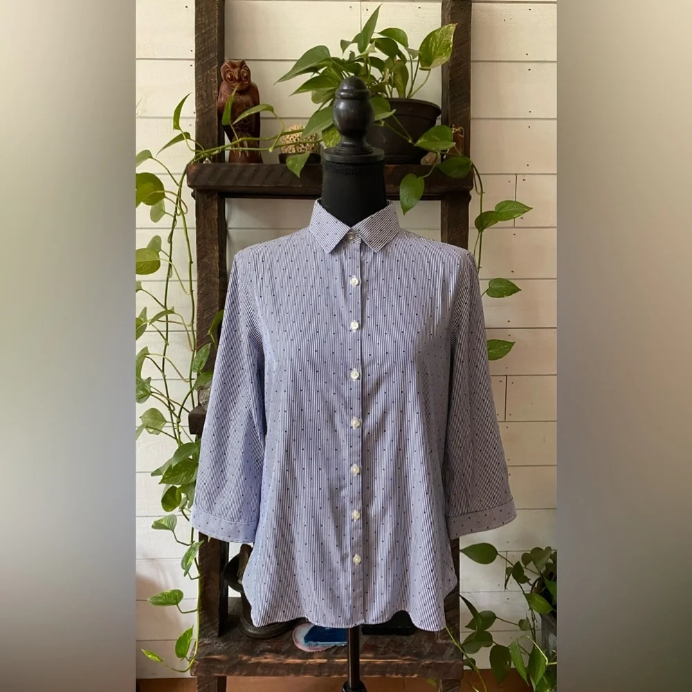 Land’s End Pin Stripe with Polka Dots Button Down Shirt